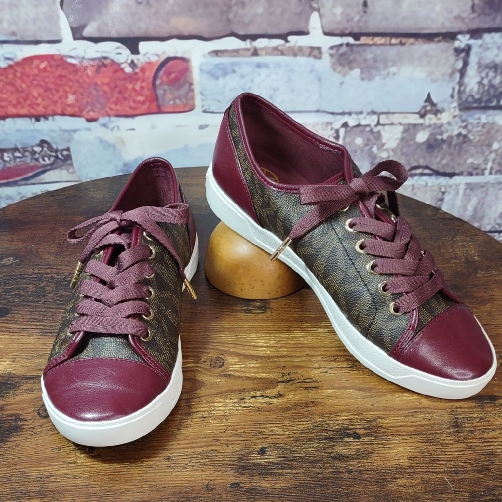 Michael Kors "City" Sneakers